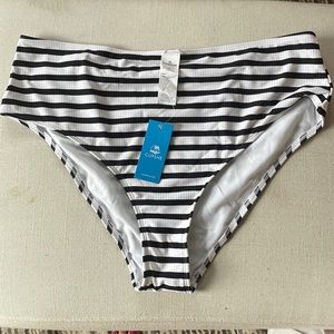 NWT CUPSHE Black & White Stripes Scoop Neck Top & High Waist Bikini Set